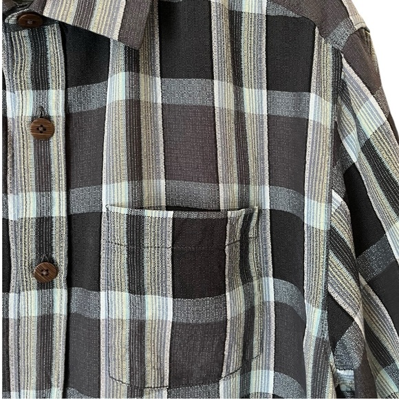 Tommy Bahama Silk Gray Plaid Size Medium Short Sleeve Button Down Camp Shirt - Picture 4 of 9